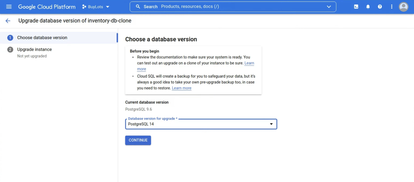 Selecao da versao de destino no console do Cloud SQL